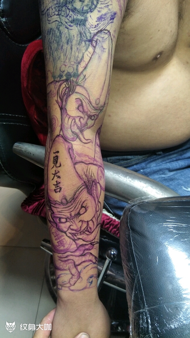 黑白无常花臂进行中_纹身图案手稿图片_思纹人的纹身作品集