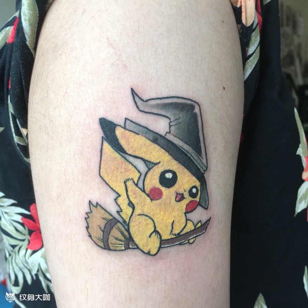 要飞天的皮卡丘06_纹身图案手稿图片_何芷灿的纹身作品集