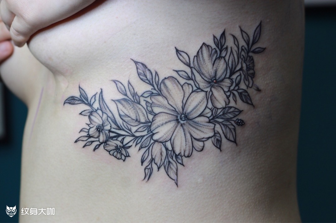 花胸_纹身图案手稿图片_11万的纹身作品集
