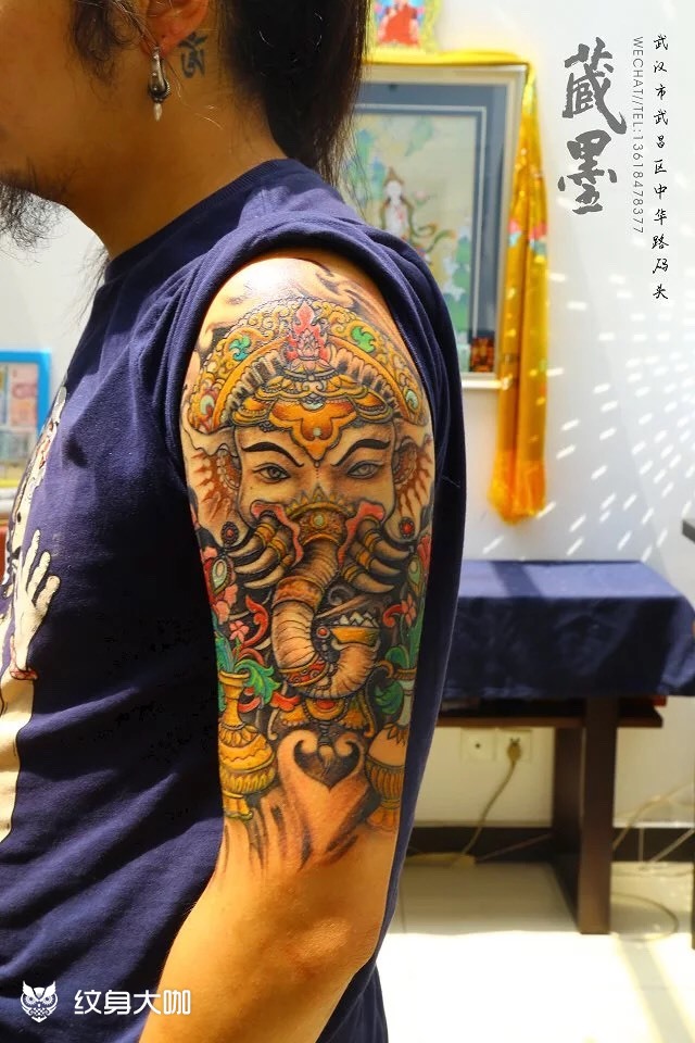 六齿白象_纹身图案手稿图片_张赏月的纹身作品集