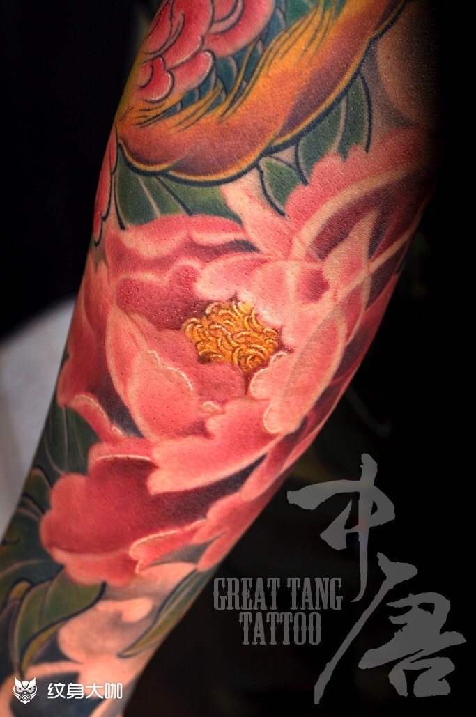 凤凰牡丹花臂花臂作品耗时25_纹身吧社区 - 纹身大咖