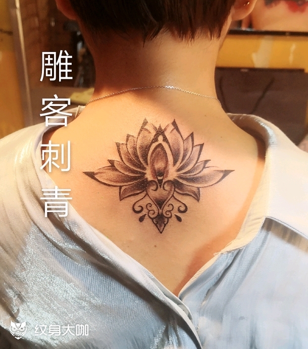 脖子后梵花_纹身图案手稿图片_李毅的纹身作品集