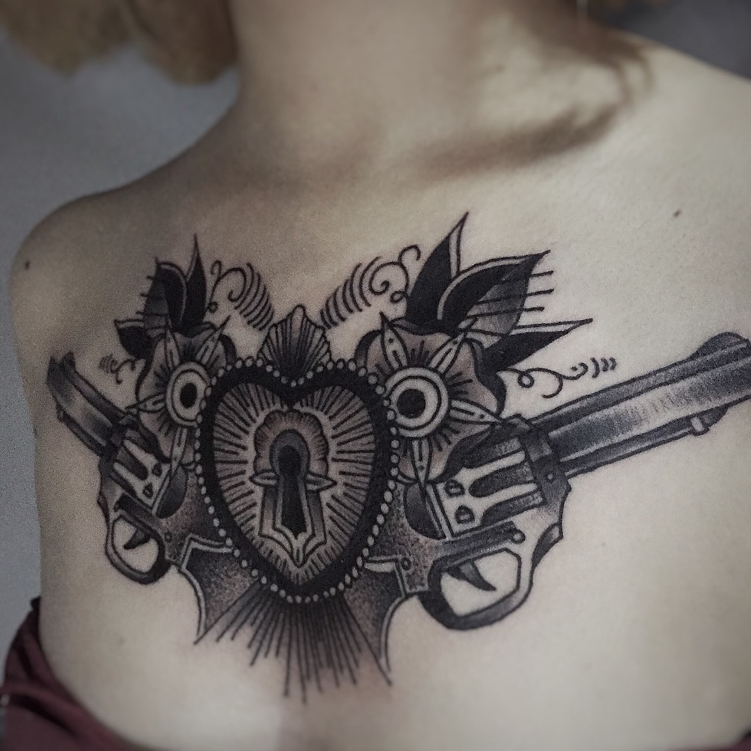 爱心手枪小v胸_纹身图案手稿图片_bbbbbg-的纹身作品集