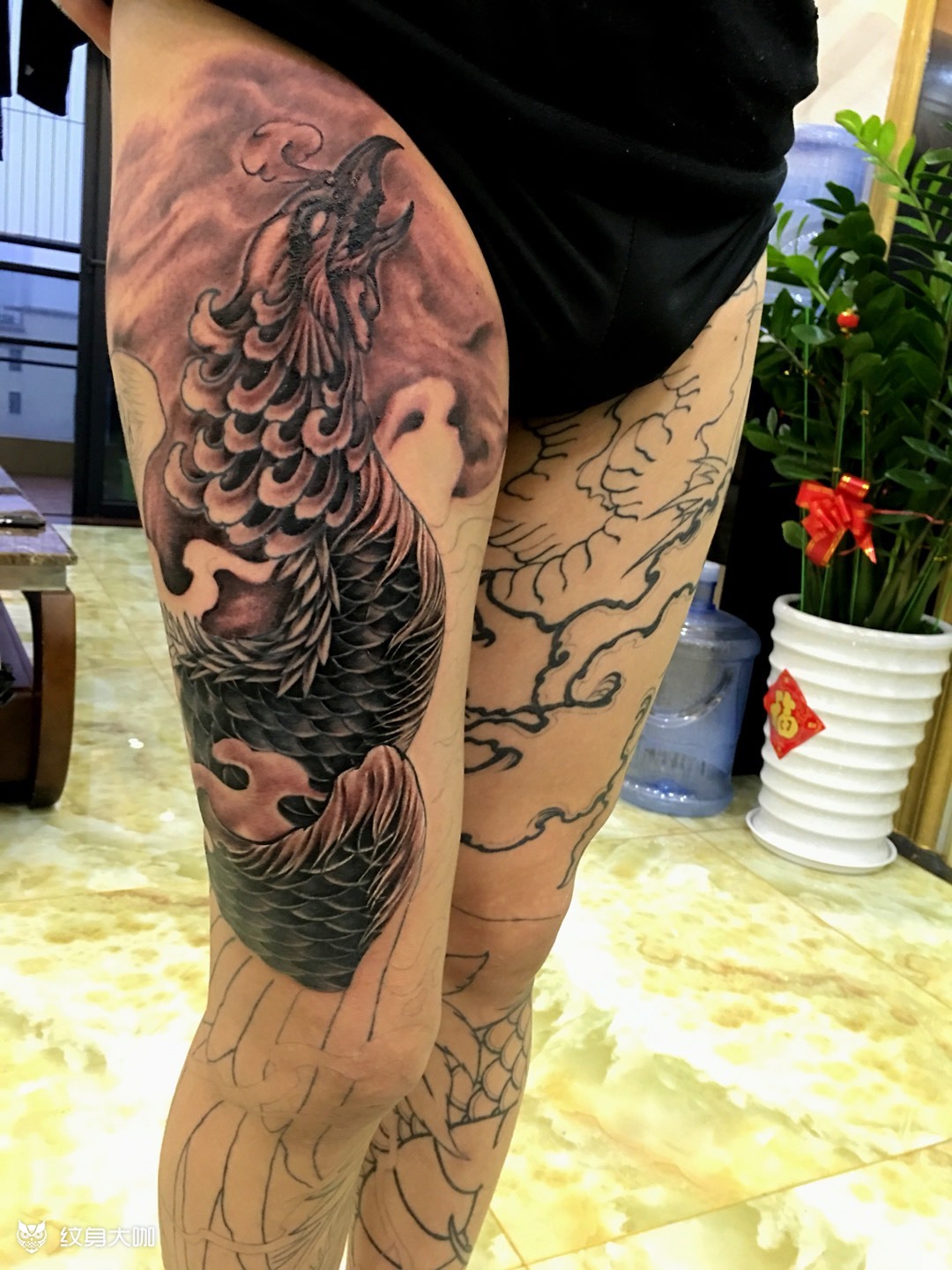 凰腿(未完待续)_纹身图案手稿图片_雕彬的纹身作品集