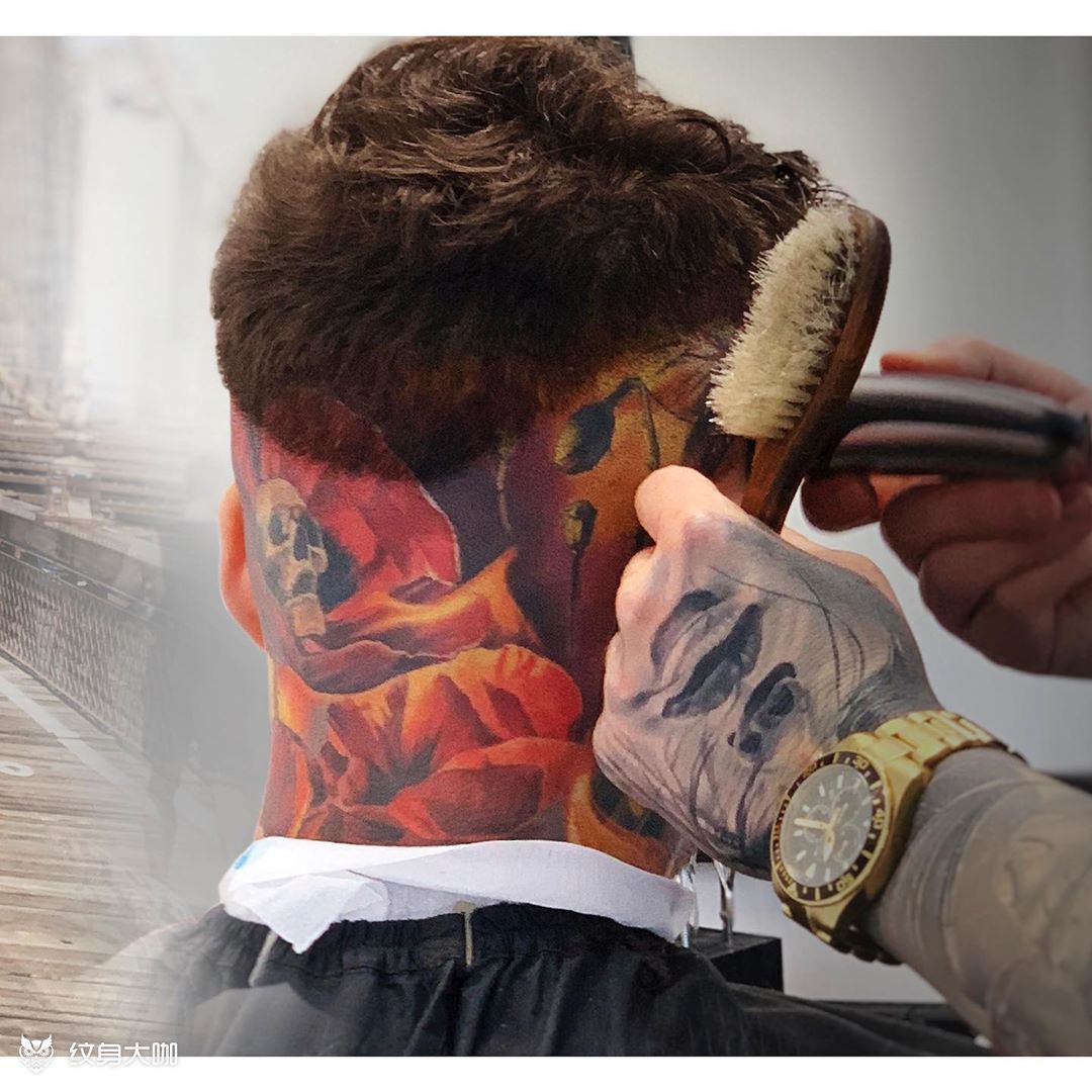 每个喜欢纹身的男人都有一个满背_纹身吧社区 - 纹身大咖