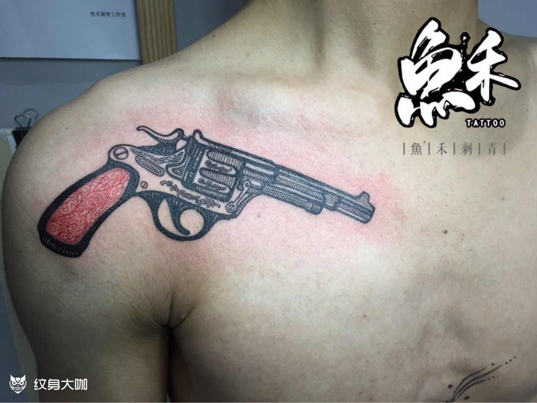 手枪_纹身图案手稿图片_苏小俊的纹身作品集