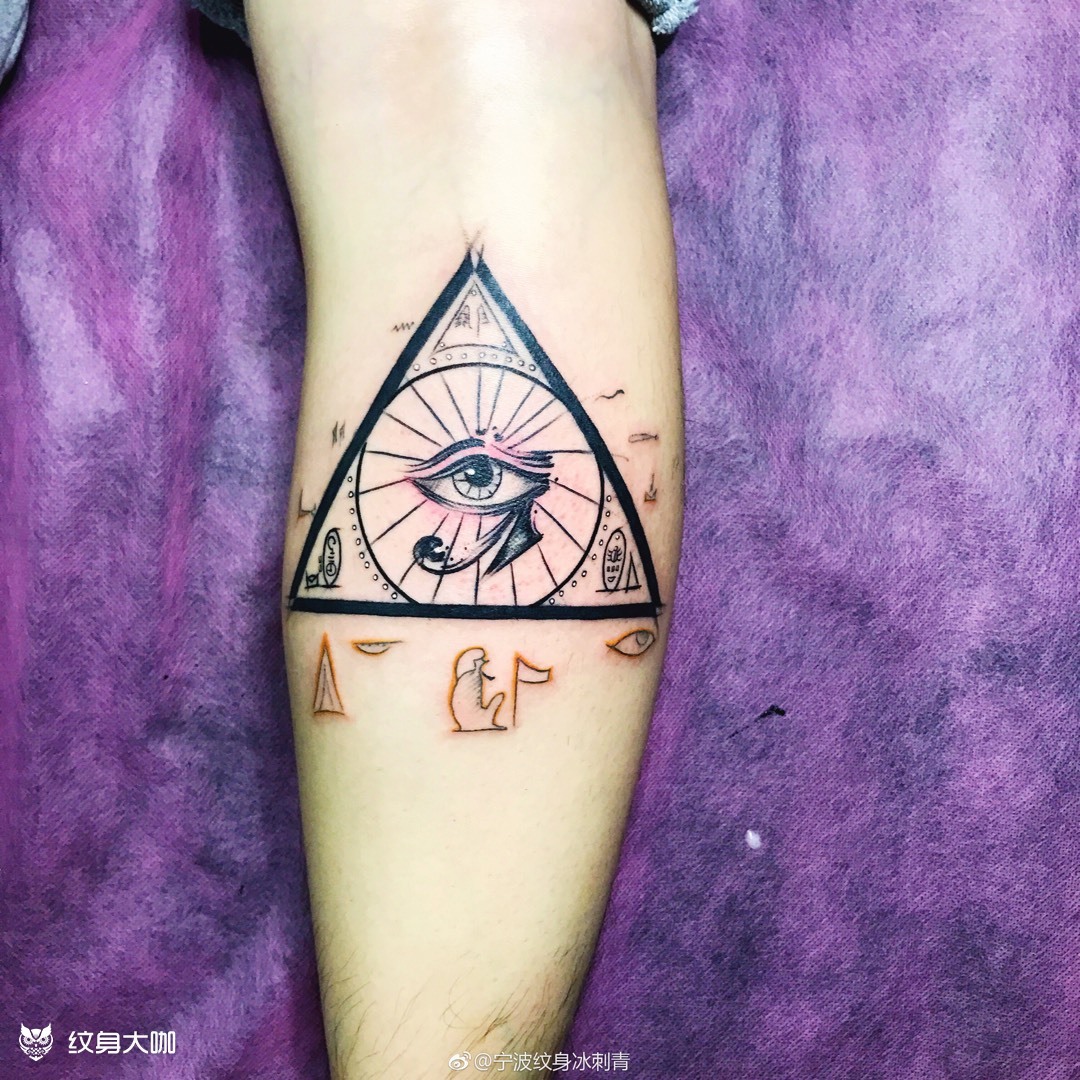 荷鲁斯之眼_纹身图案手稿图片_无风格-啊冰的纹身作品集