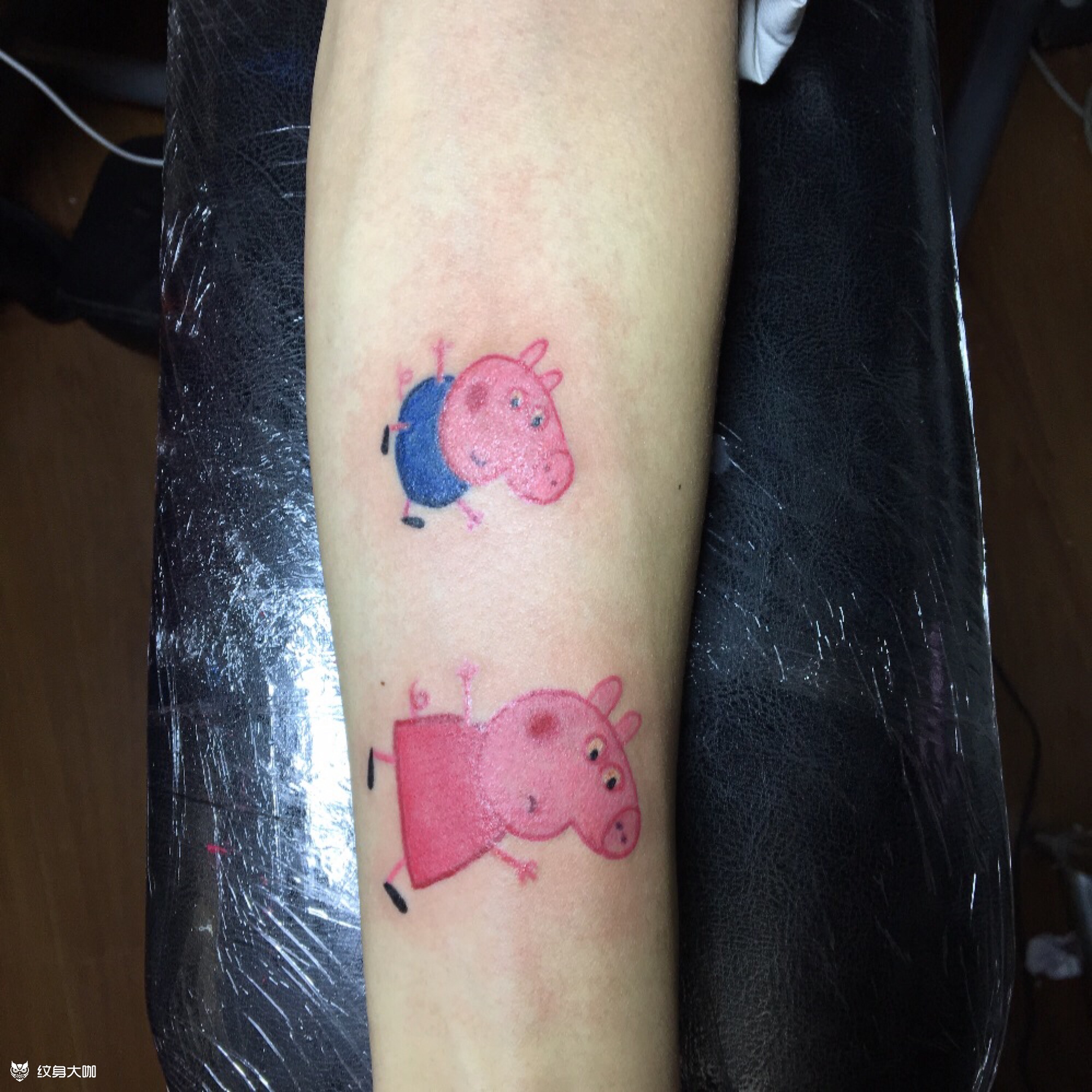 小猪佩奇_纹身图案手稿图片_贾雪东的纹身作品集