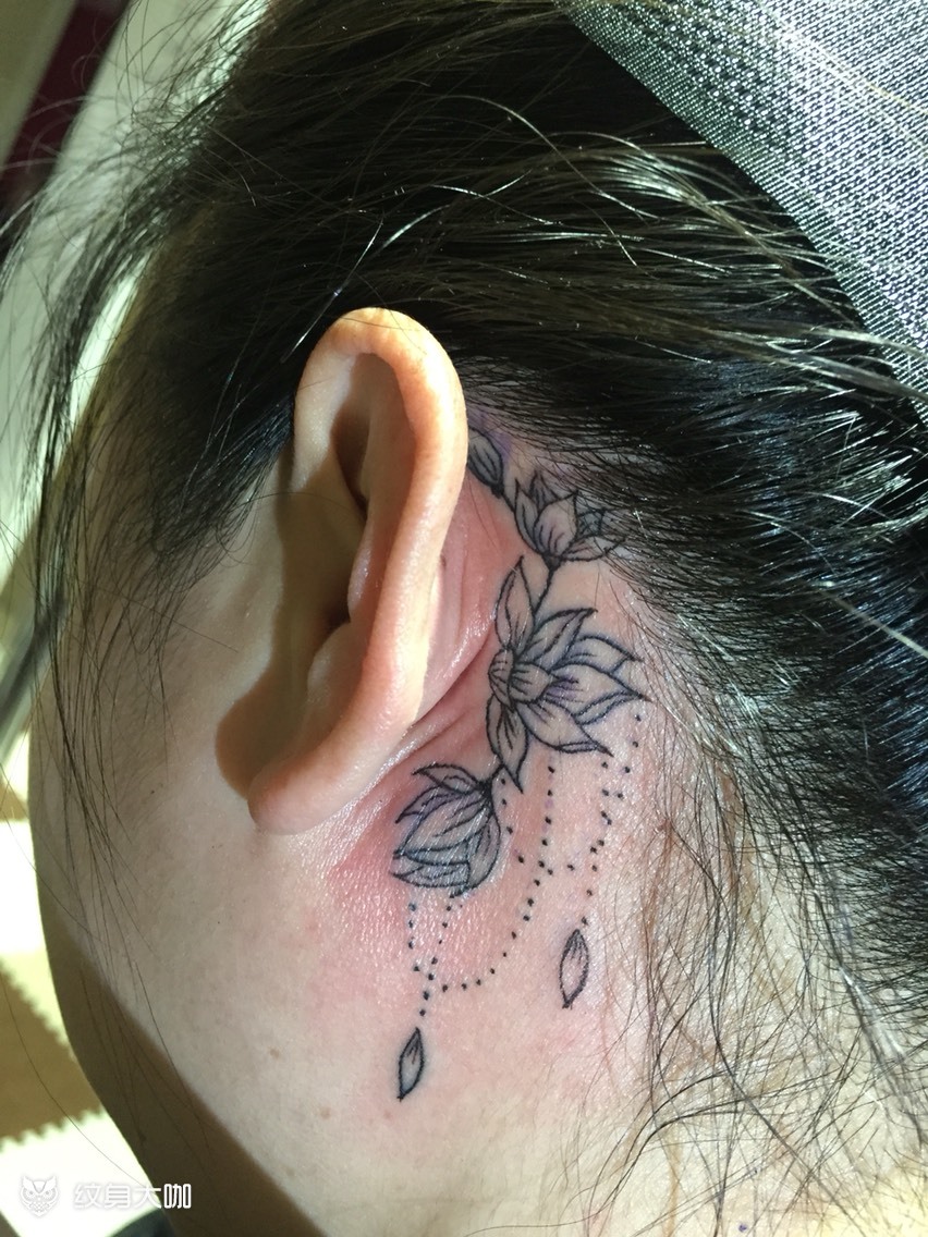 耳后花曼_纹身图案手稿图片_雁子的纹身作品集