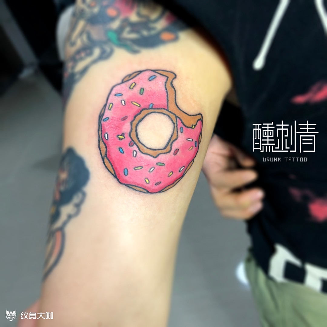甜甜圈_纹身图案手稿图片_黑胖的纹身作品集