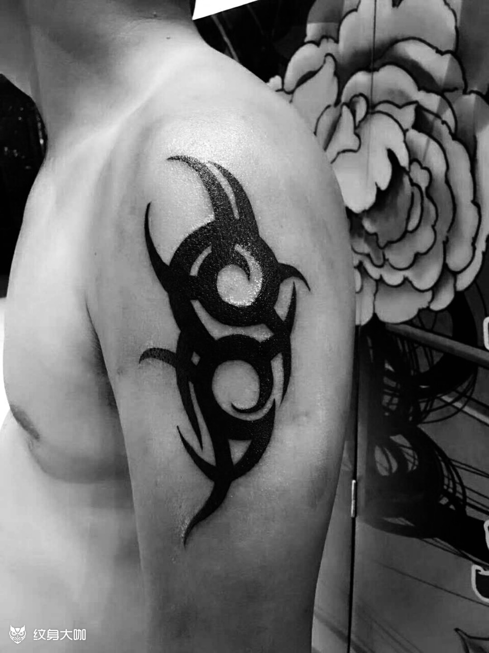 大臂图腾_纹身图案手稿图片_金凤堂tattoo的纹身作品集