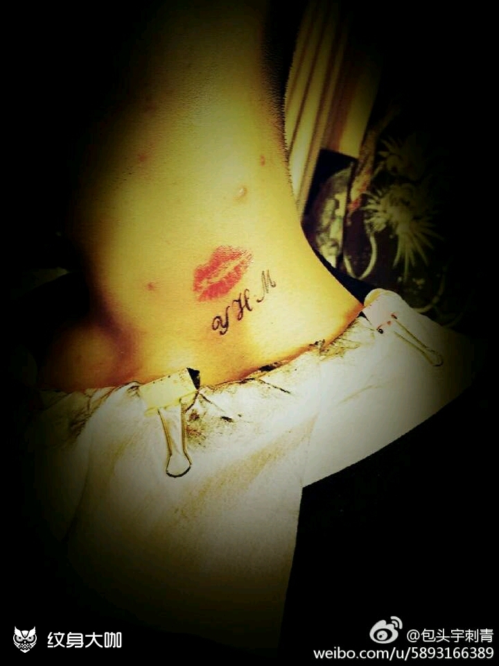 情侣唇印_纹身图案手稿图片_包克图刘宇的纹身作品集