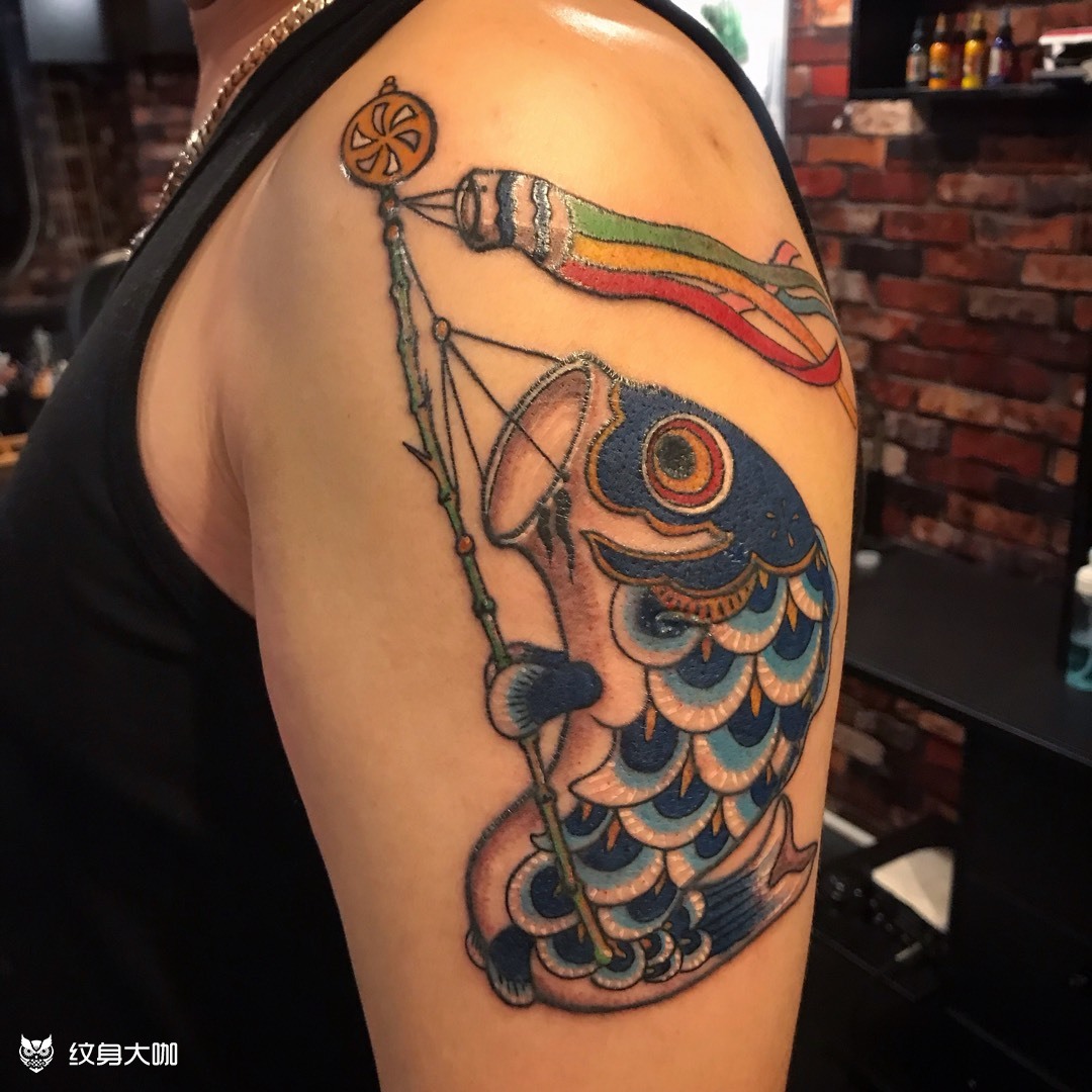 自强不息的鲤鱼旗_纹身图案手稿图片_张晋源的纹身作品集