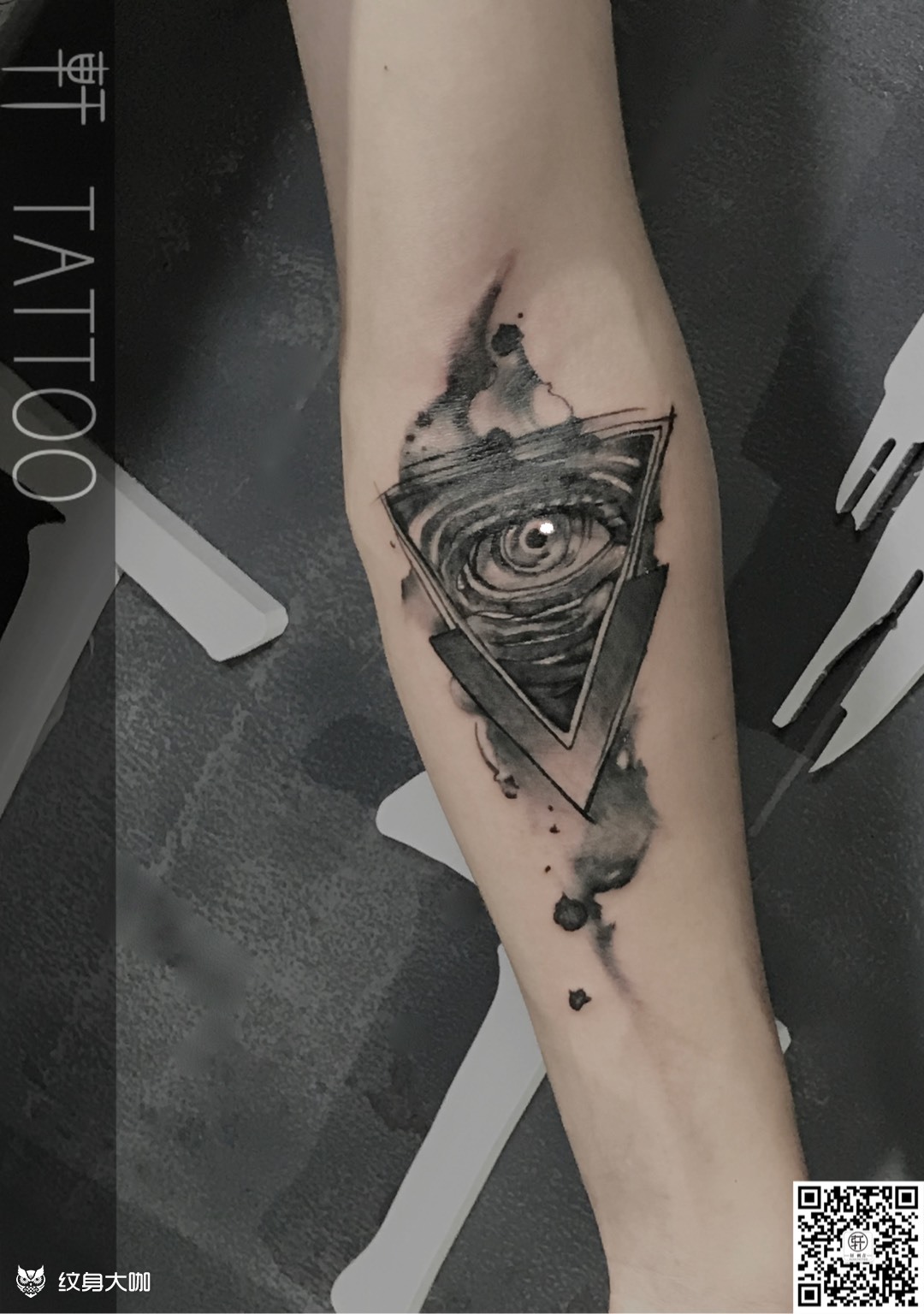 上帝之眼_纹身图案手稿图片_赫轩的纹身作品集