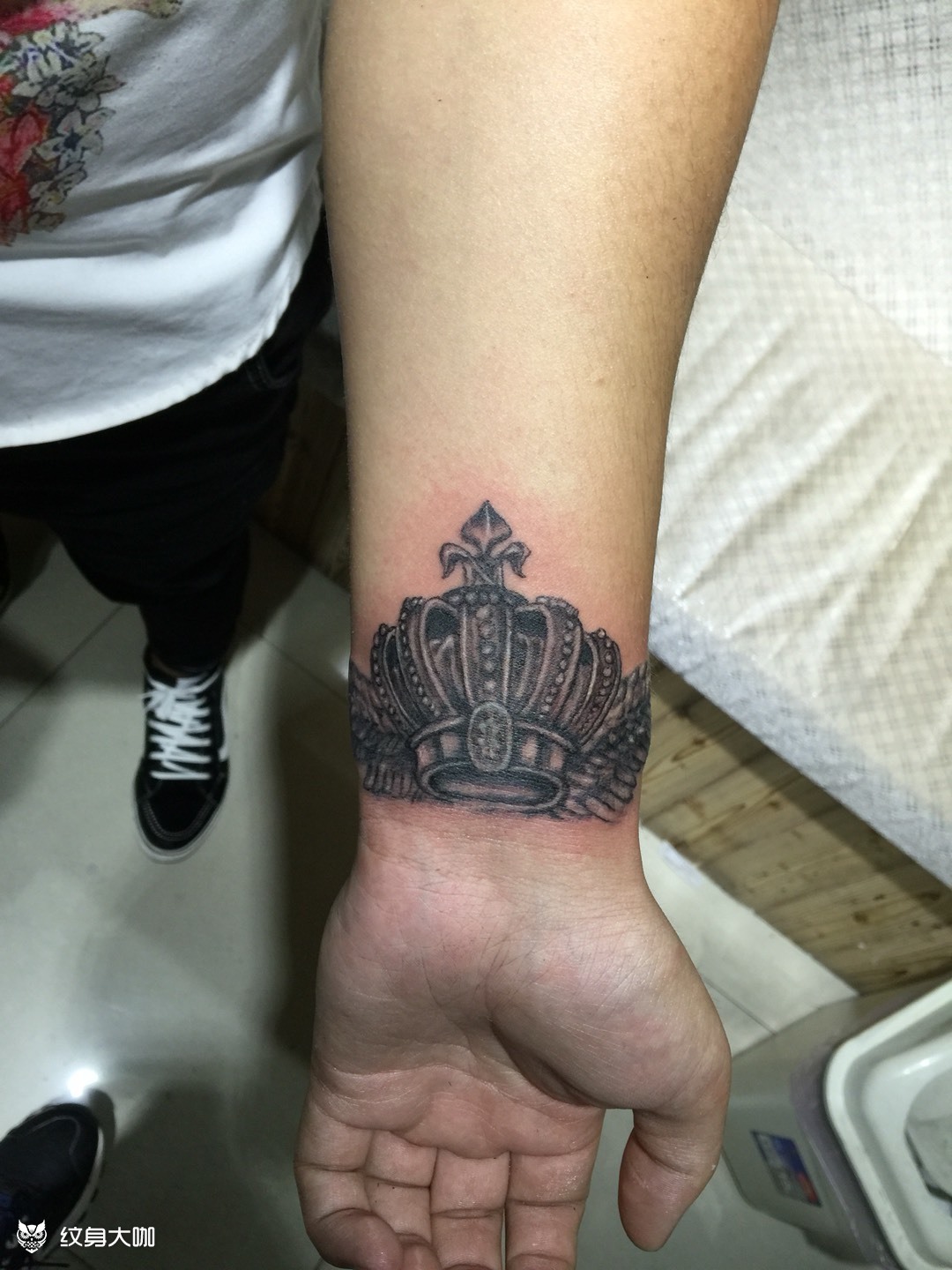 皇冠_纹身图案手稿图片_陈东海的纹身作品集