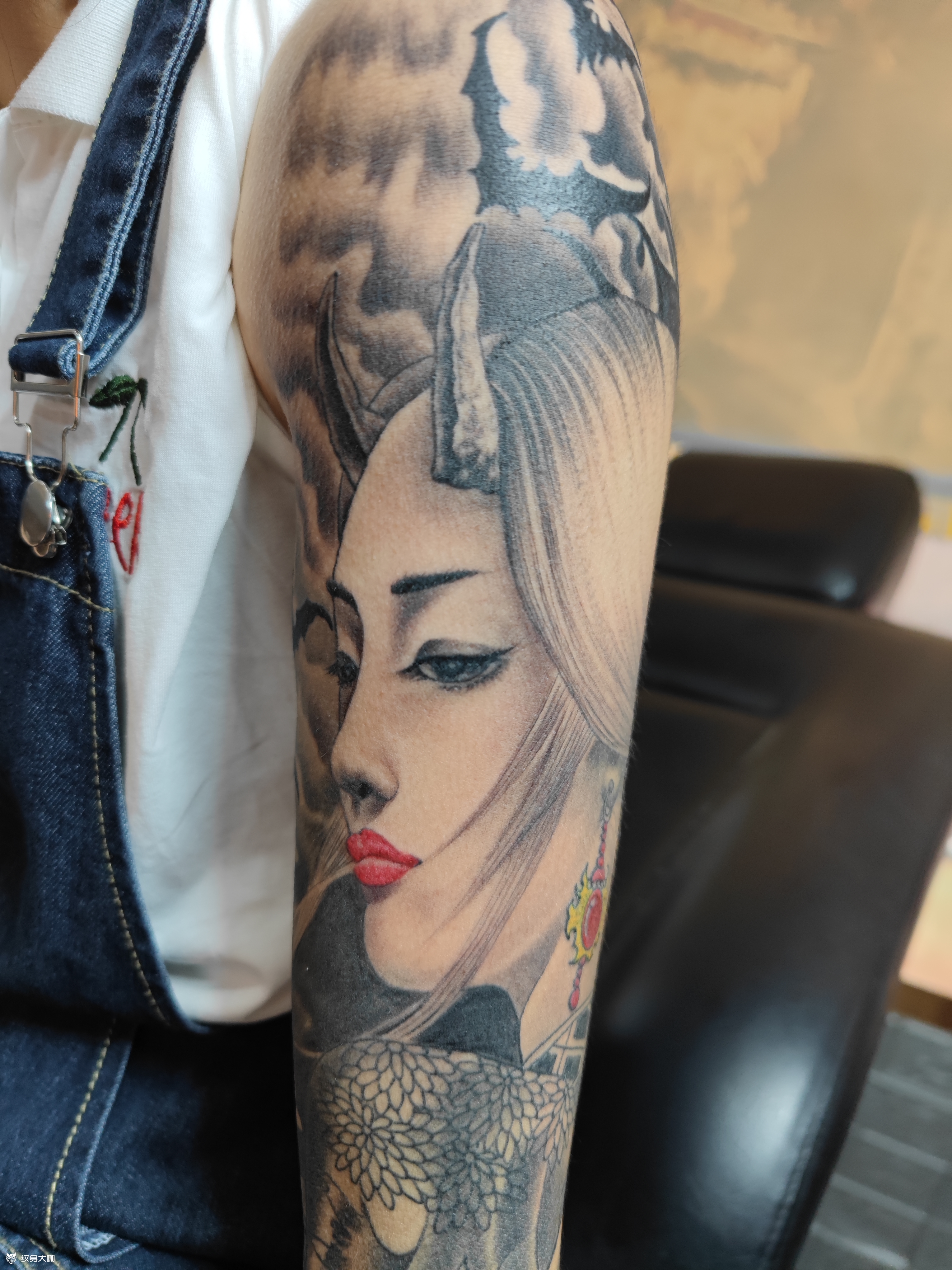 美女花臂未完_纹身图案手稿图片_金建的纹身作品集