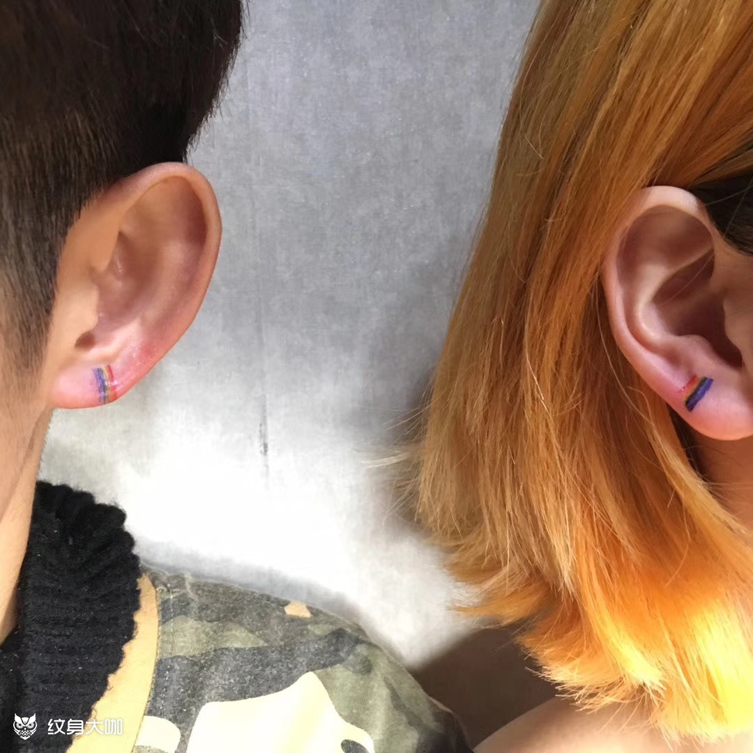 彩虹耳_纹身图案手稿图片_鲨鱼的纹身作品集