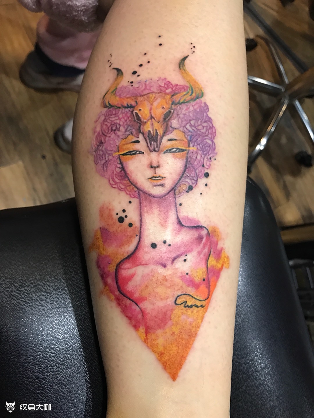 星座金牛水彩纹身