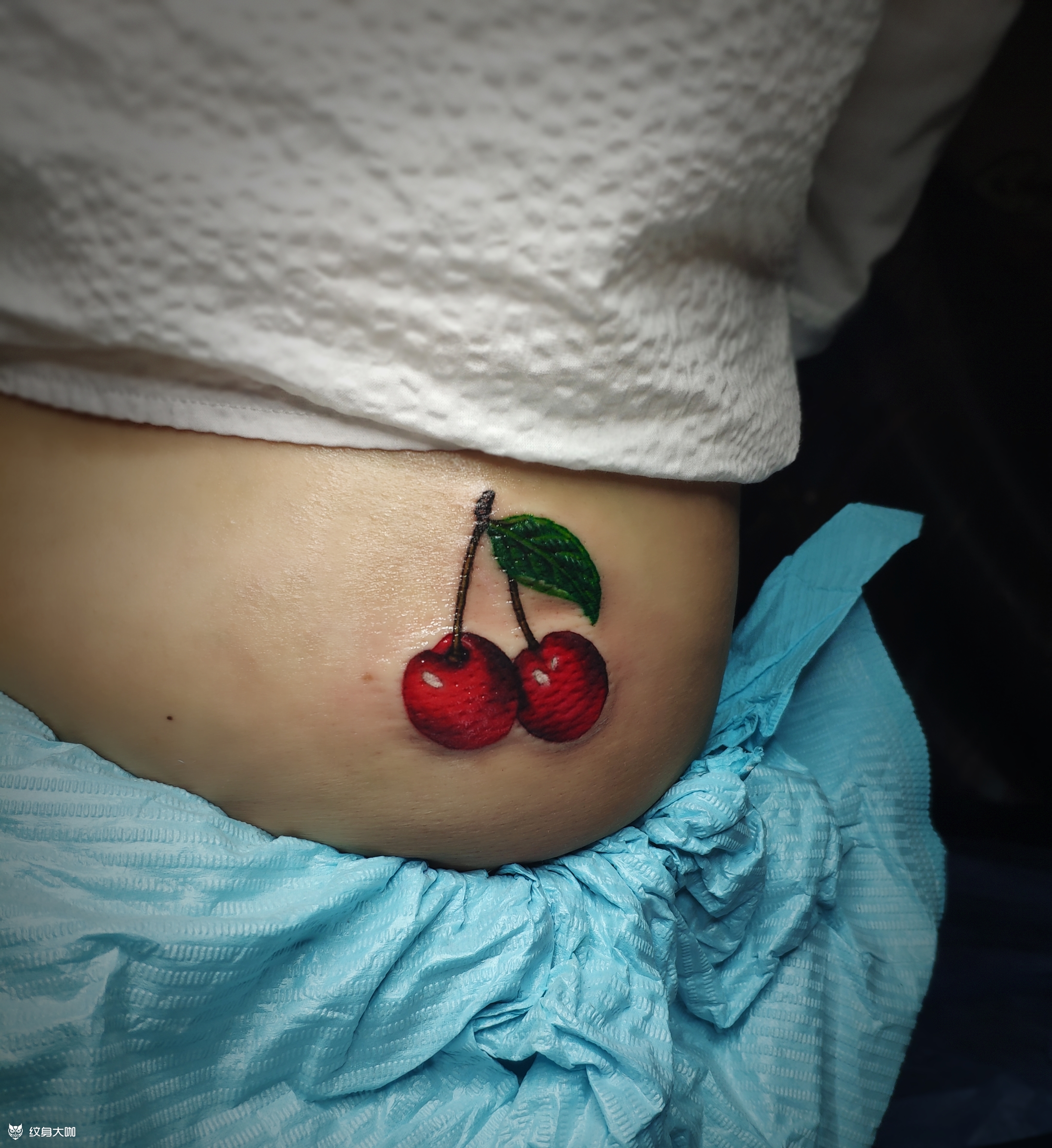 小樱桃_纹身图案手稿图片_轨迹刺.青～小海的纹身作品集