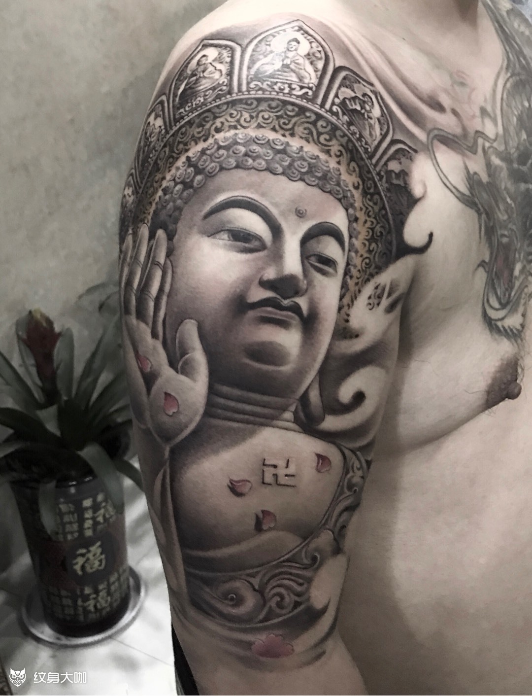 大日如来_纹身图案手稿图片_老牛的纹身作品集