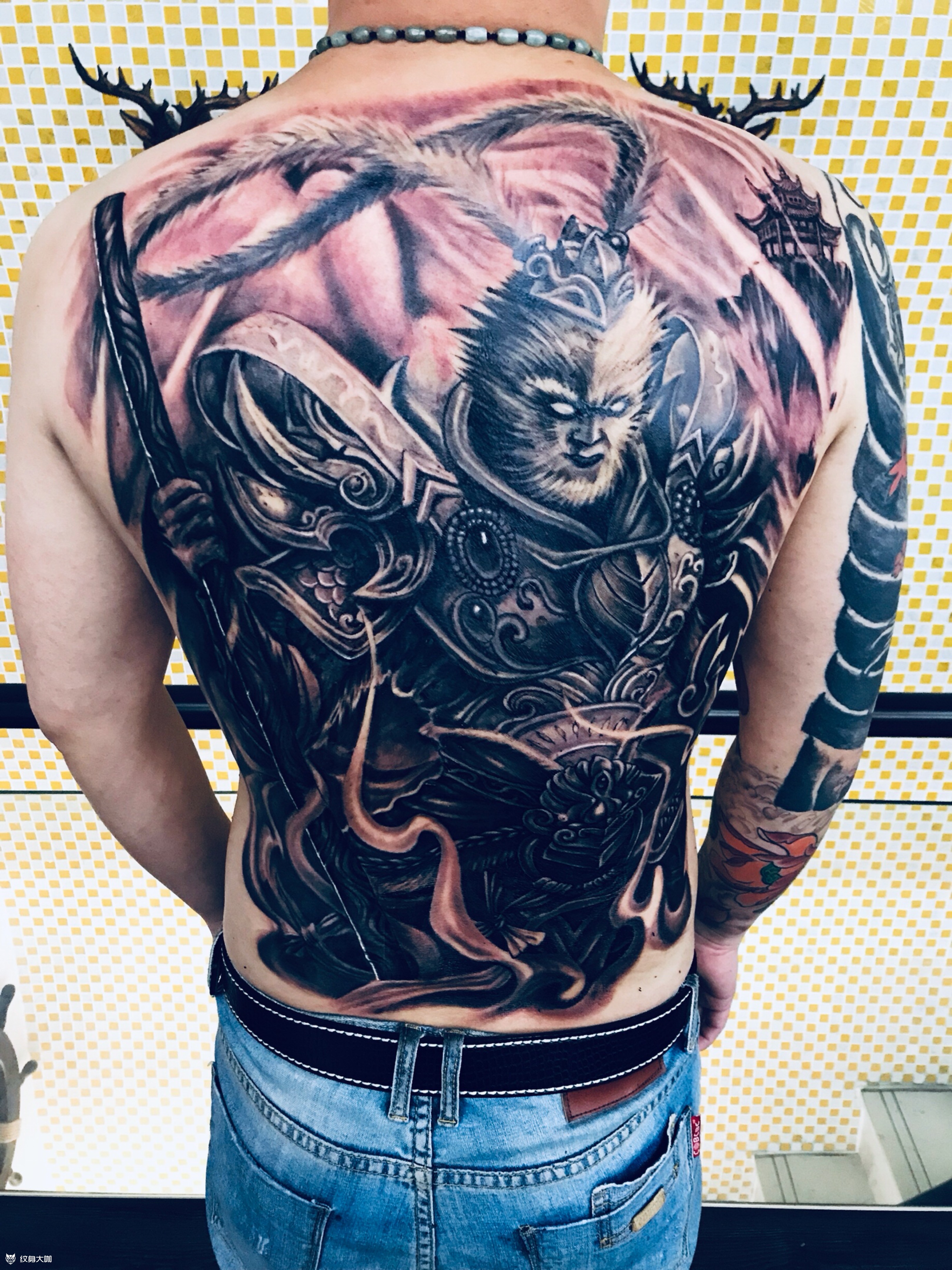 满背美猴王今年5月安徽来的客_纹身吧社区 - 纹身大咖