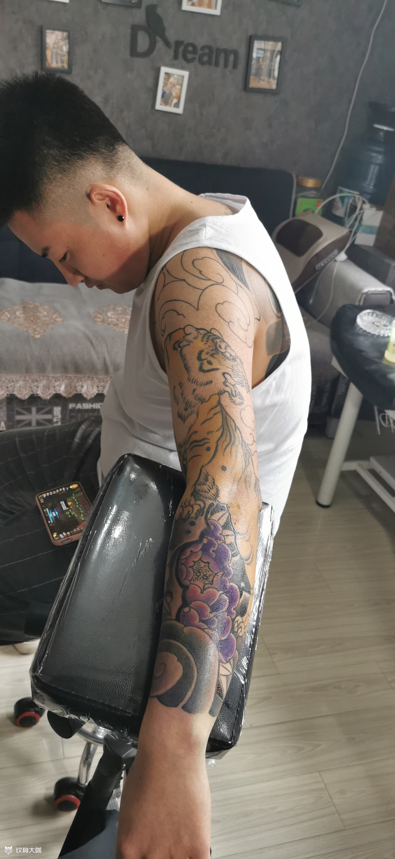 花臂上山虎_纹身图案手稿图片_唐春柳的纹身作品集