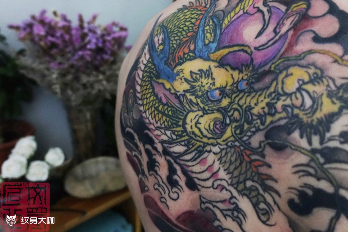 龙_纹身图案手稿图片_布噜布噜泡泡鱼的纹身作品集