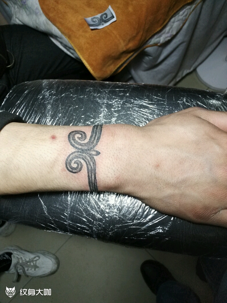 紧箍咒_纹身图案手稿图片_傅聂辉的纹身作品集