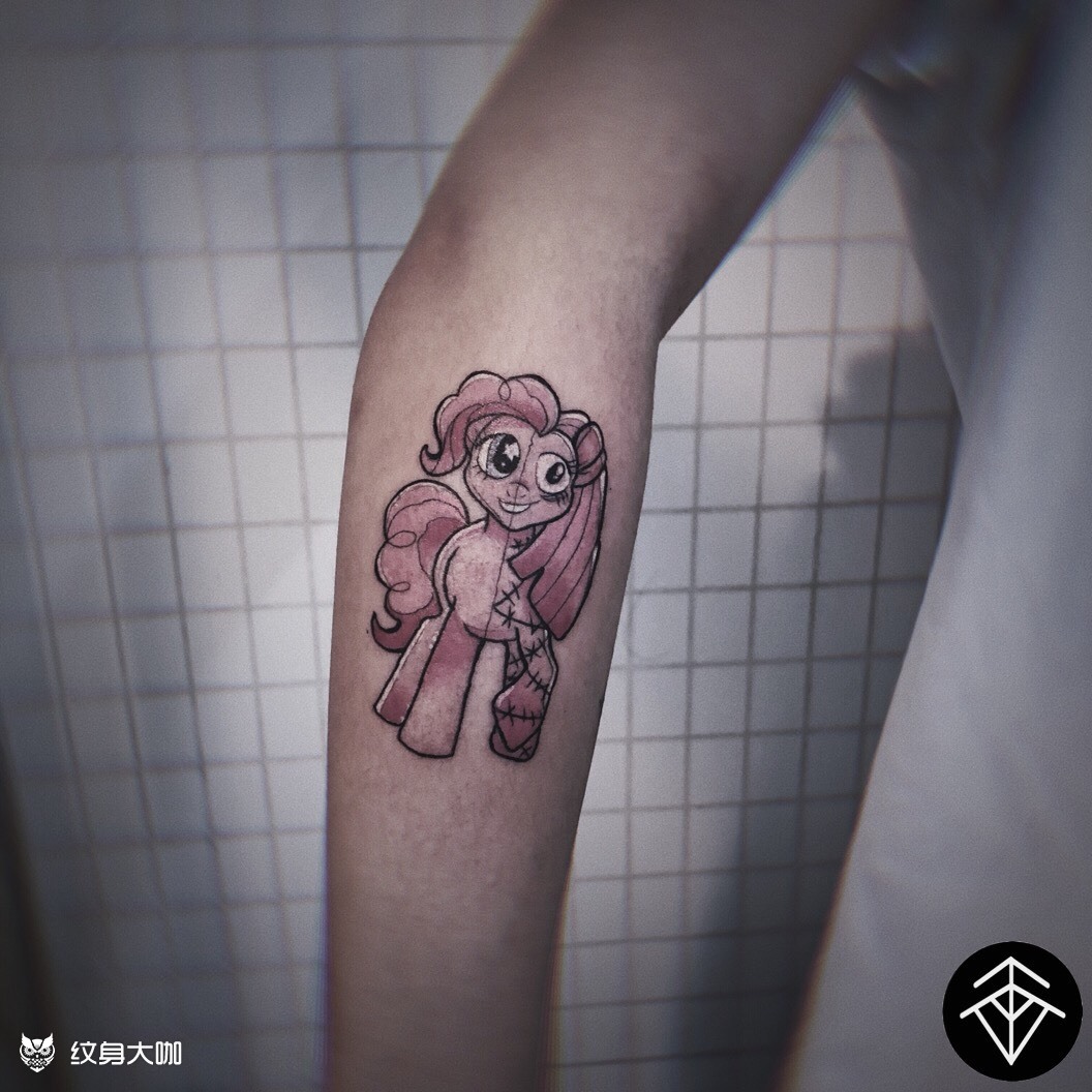 小马_纹身图案手稿图片_hobo的纹身作品集