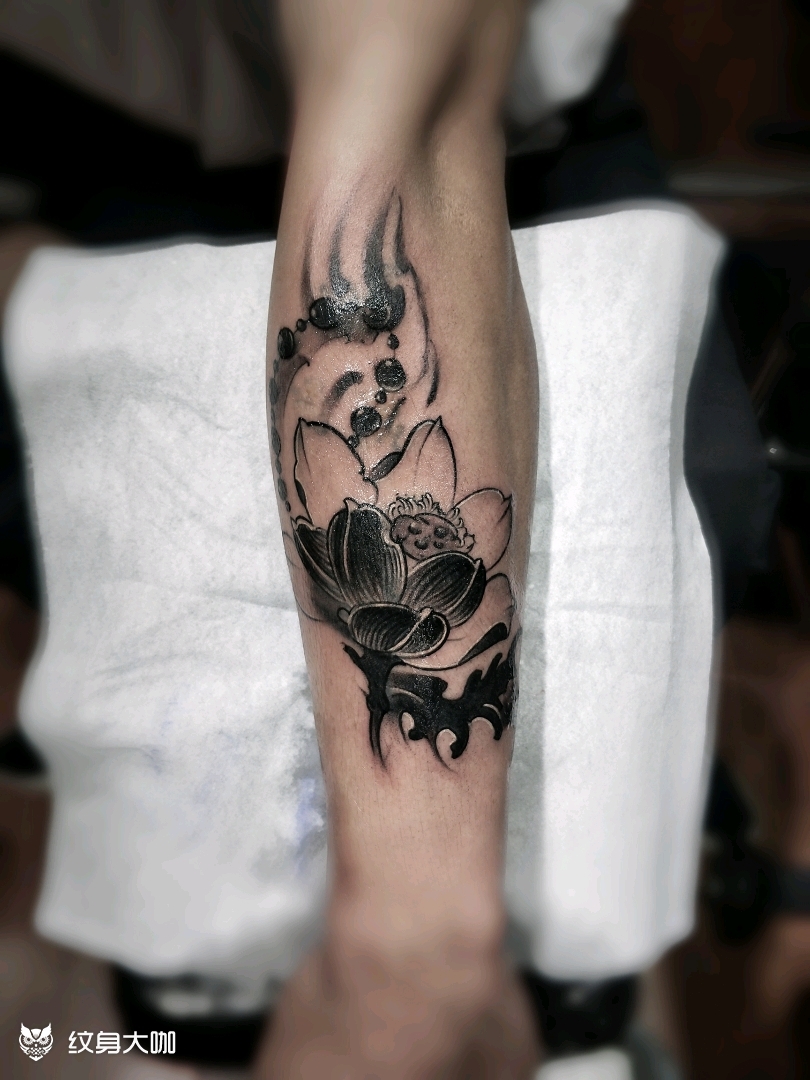莲花遮盖_纹身图案手稿图片_乔老爷的纹身作品集