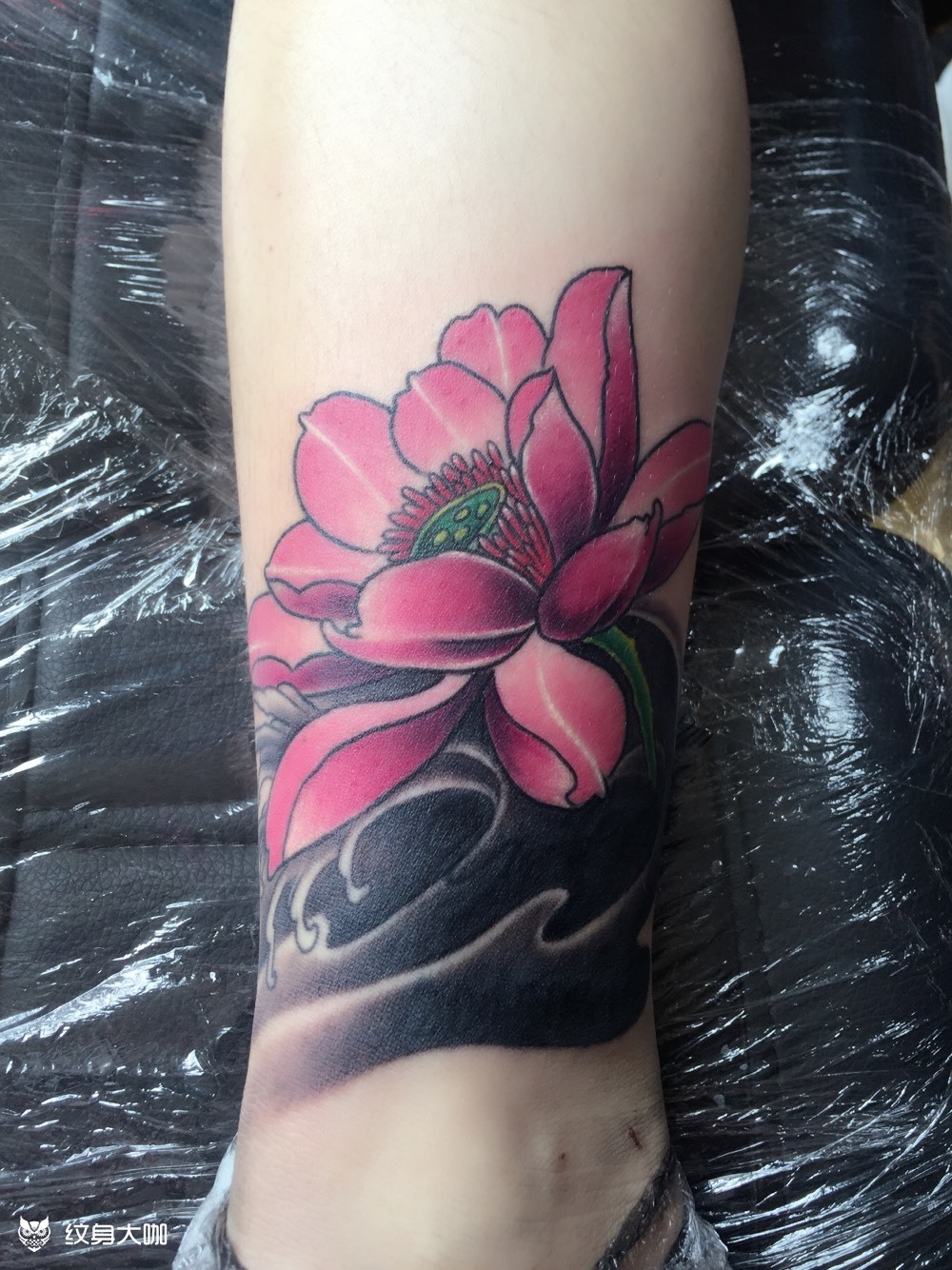 荷花遮盖_纹身图案手稿图片_潘潘的纹身作品集