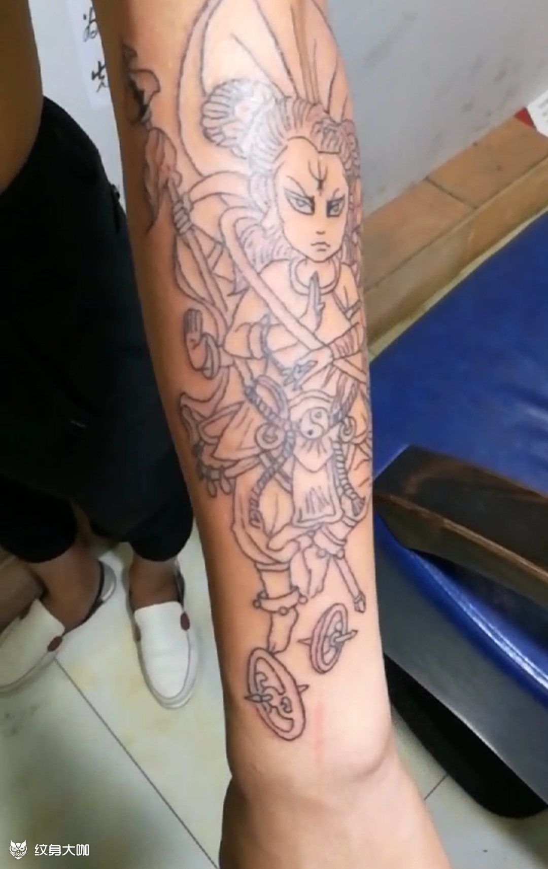 哪吒_纹身图案手稿图片_梁春峰的纹身作品集