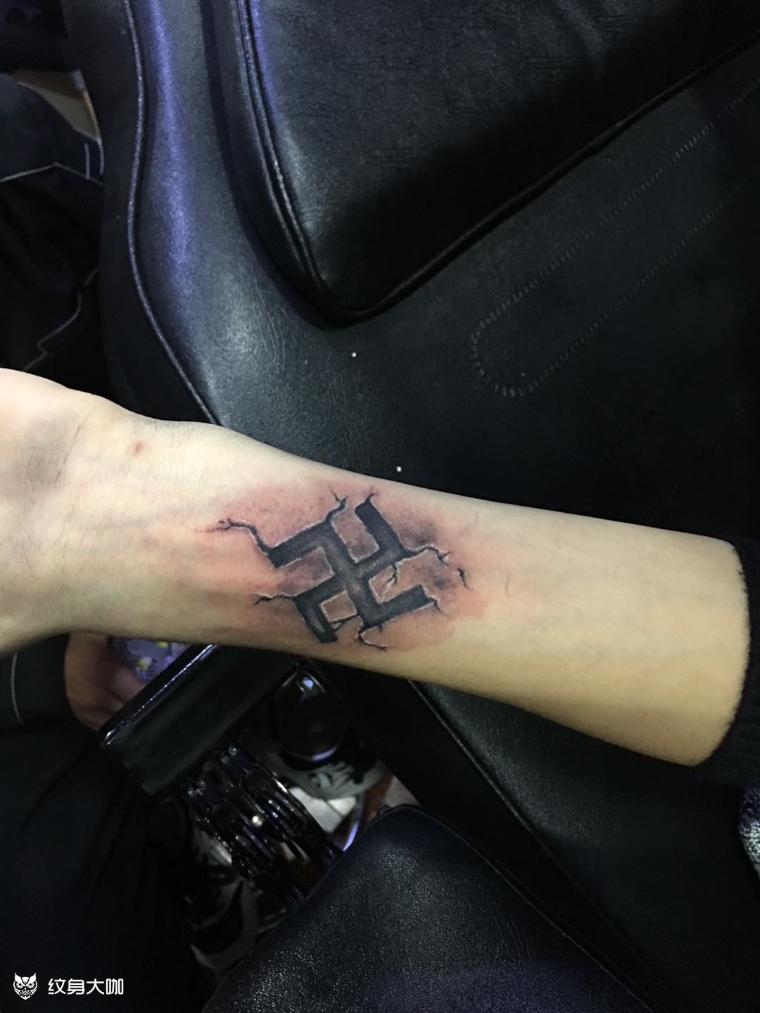 万字图_纹身图案手稿图片_刘奇彬的纹身作品集