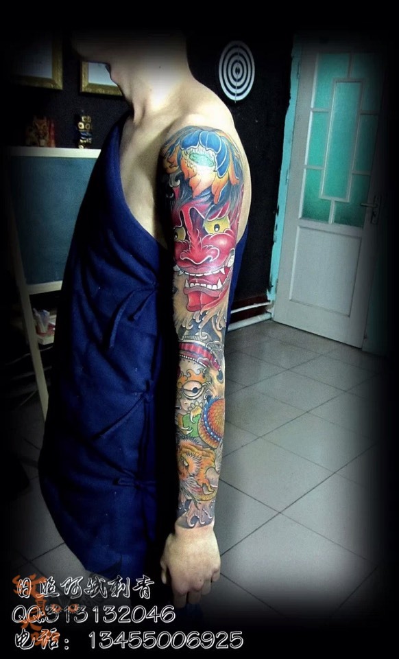 班诺嘎巴拉花臂