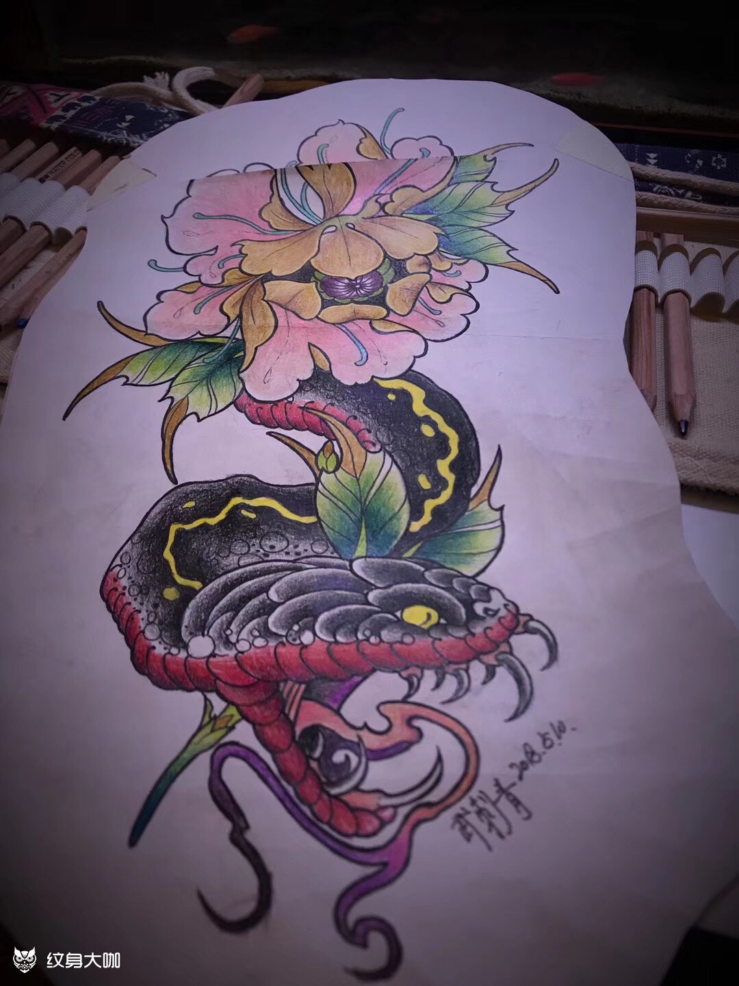 蛇盘牡丹_纹身图案手稿图片_cathy的纹身作品集