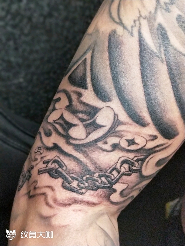 为无常设计的勾魂锁链