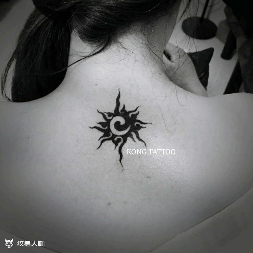 后颈图腾_纹身图案手稿图片_大雄的纹身作品集