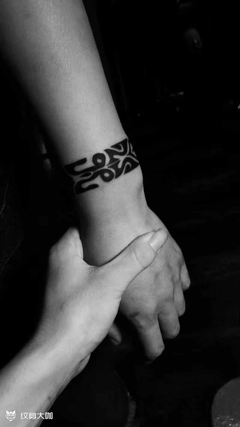 图腾 臂环_纹身图案手稿图片_小岭i的纹身作品集