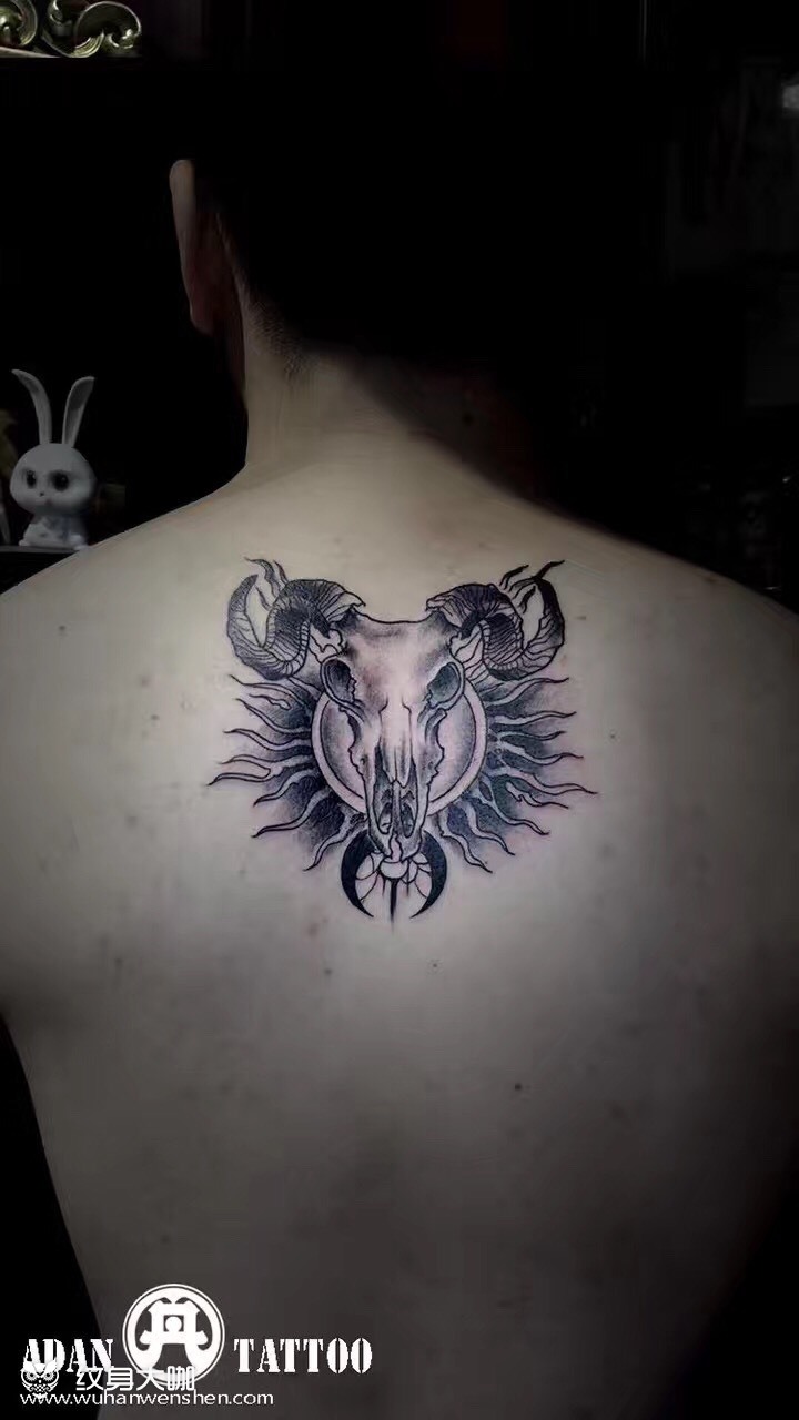 羊头_纹身图案手稿图片_一攀的纹身作品集