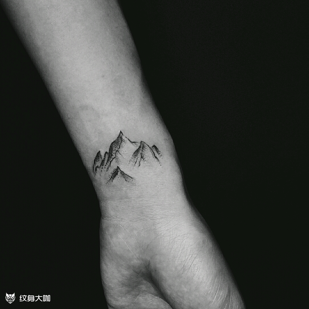 "大山"_纹身图案手稿图片_小鸡仔的纹身作品集