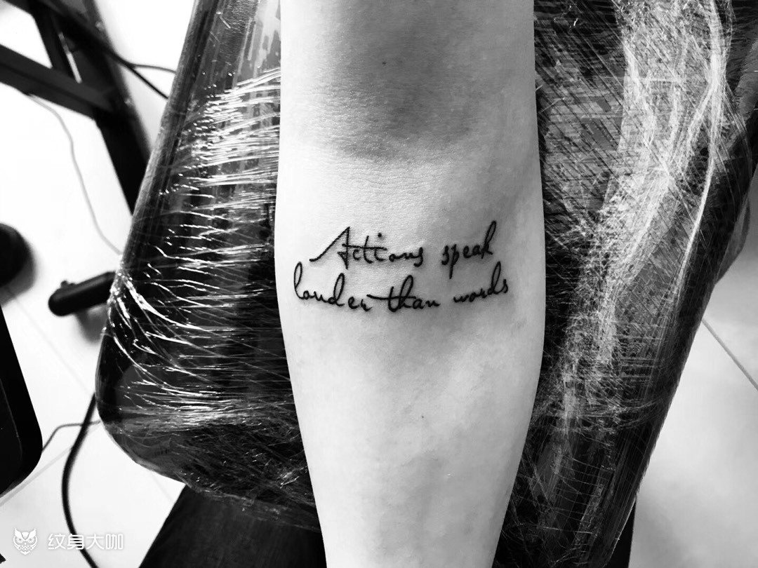 英文_纹身图案手稿图片_华晨宇loveforever的纹身作品集