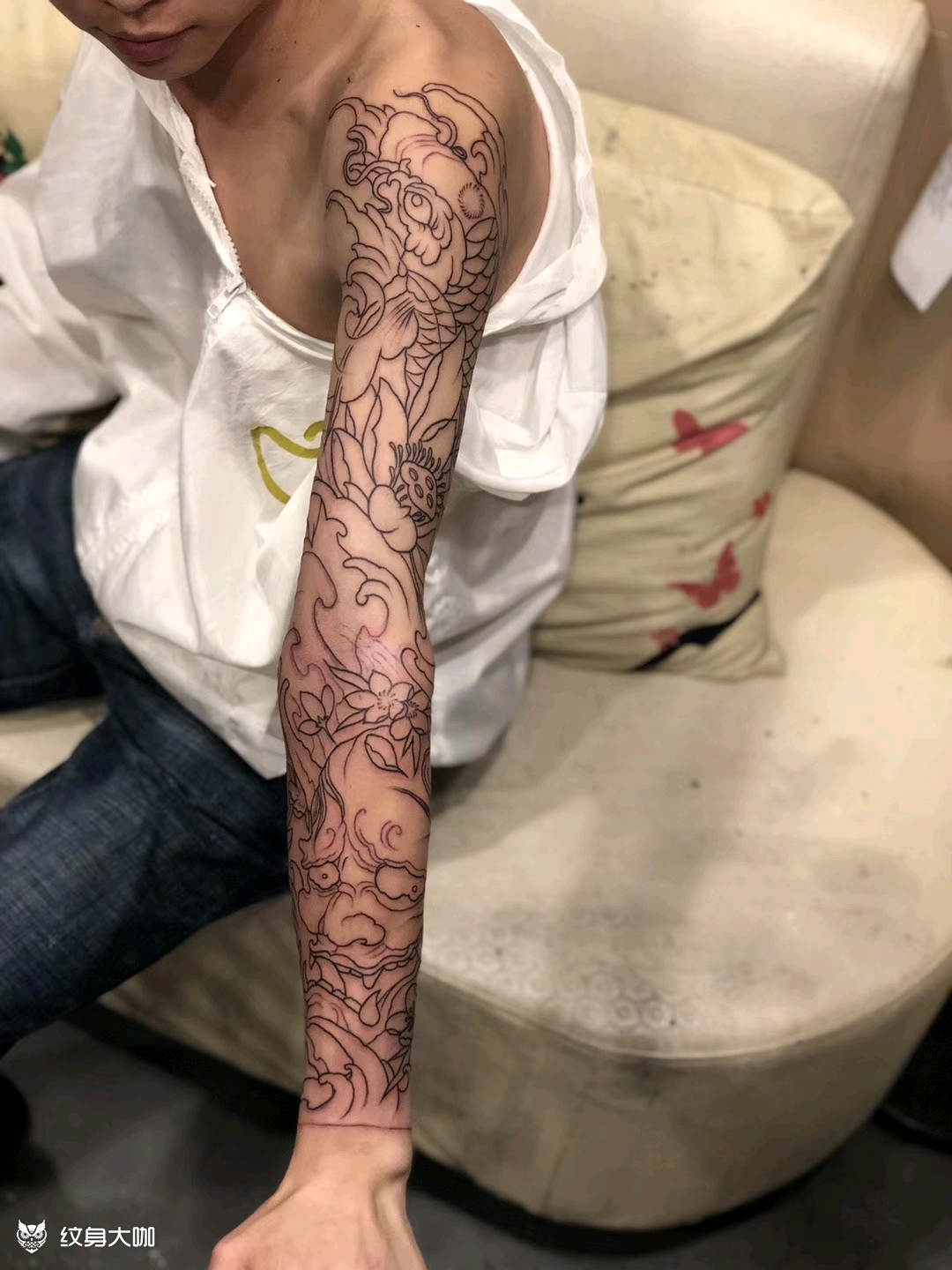 抗了十多个小时,线条到半臂以完_纹身吧社区 - 纹身大咖