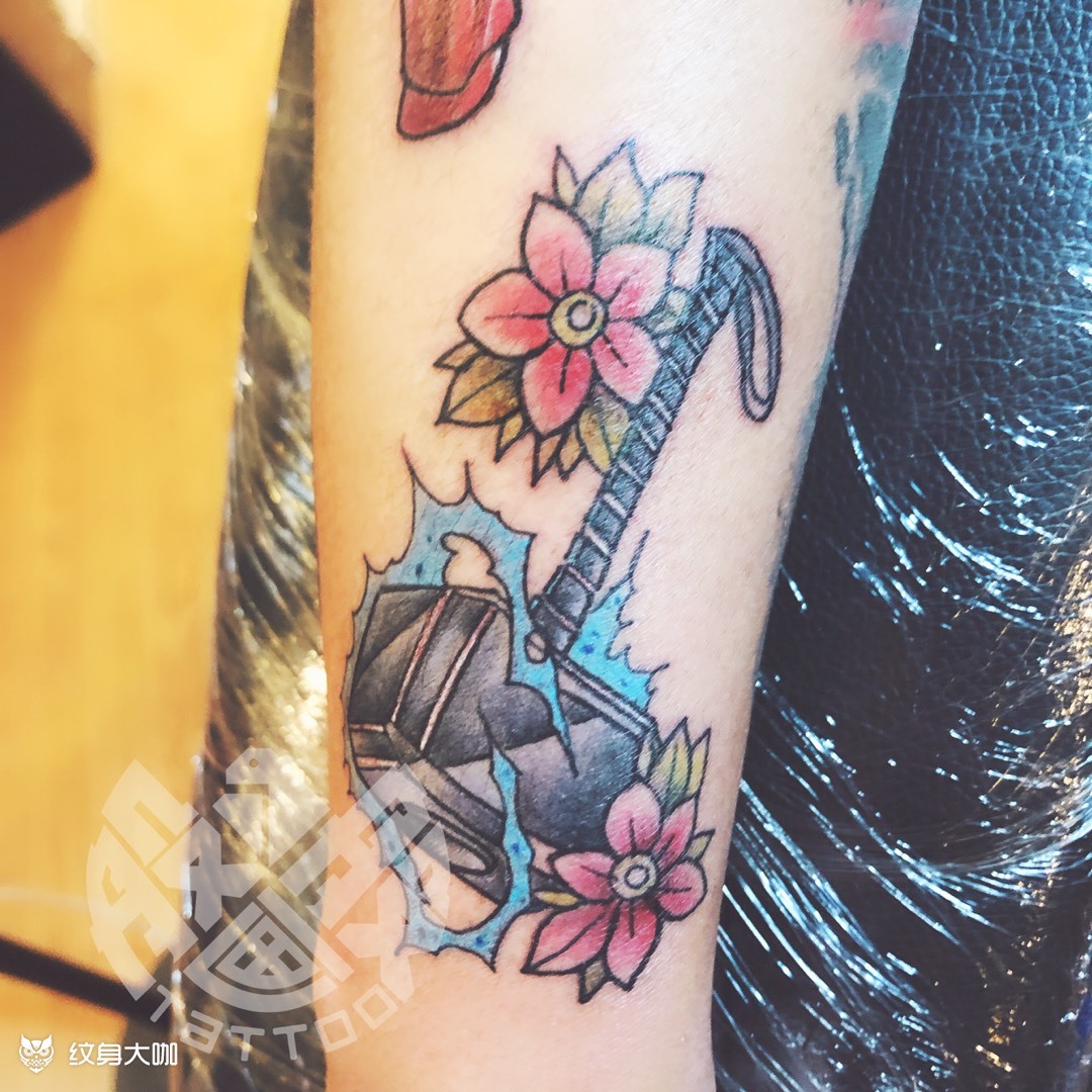 雷神之锤_纹身图案手稿图片_大泽的纹身作品集