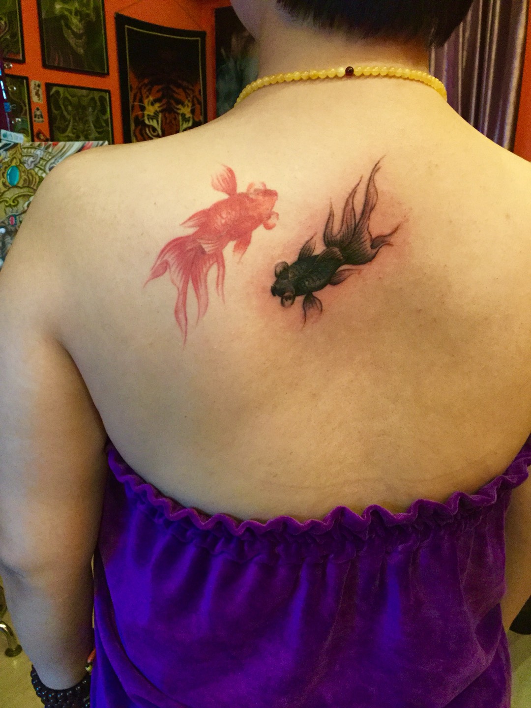 对鱼_纹身图案手稿图片_巴依的纹身作品集