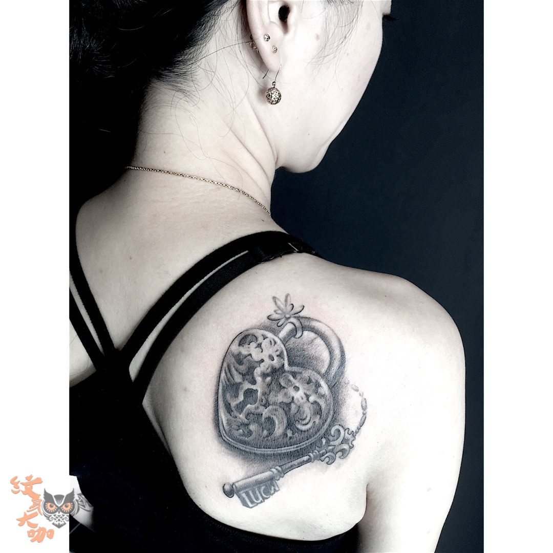 后肩锁_纹身图案手稿图片_sunny的纹身作品集
