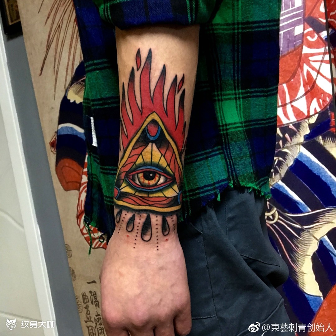 遮盖七个烟疤_纹身图案手稿图片_东艺创始人的纹身作品集