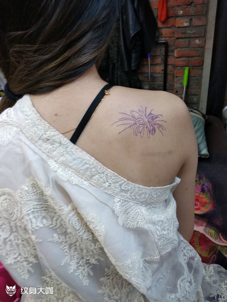 后肩彼岸花_纹身图案手稿图片_王军的纹身作品集