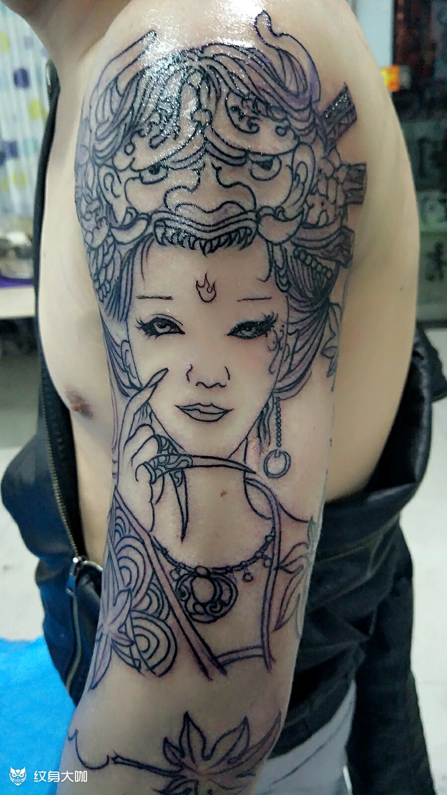 艺妓花臂拼接未完成