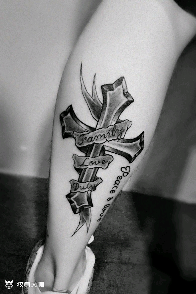 十字架_纹身图案手稿图片_三更的纹身作品集