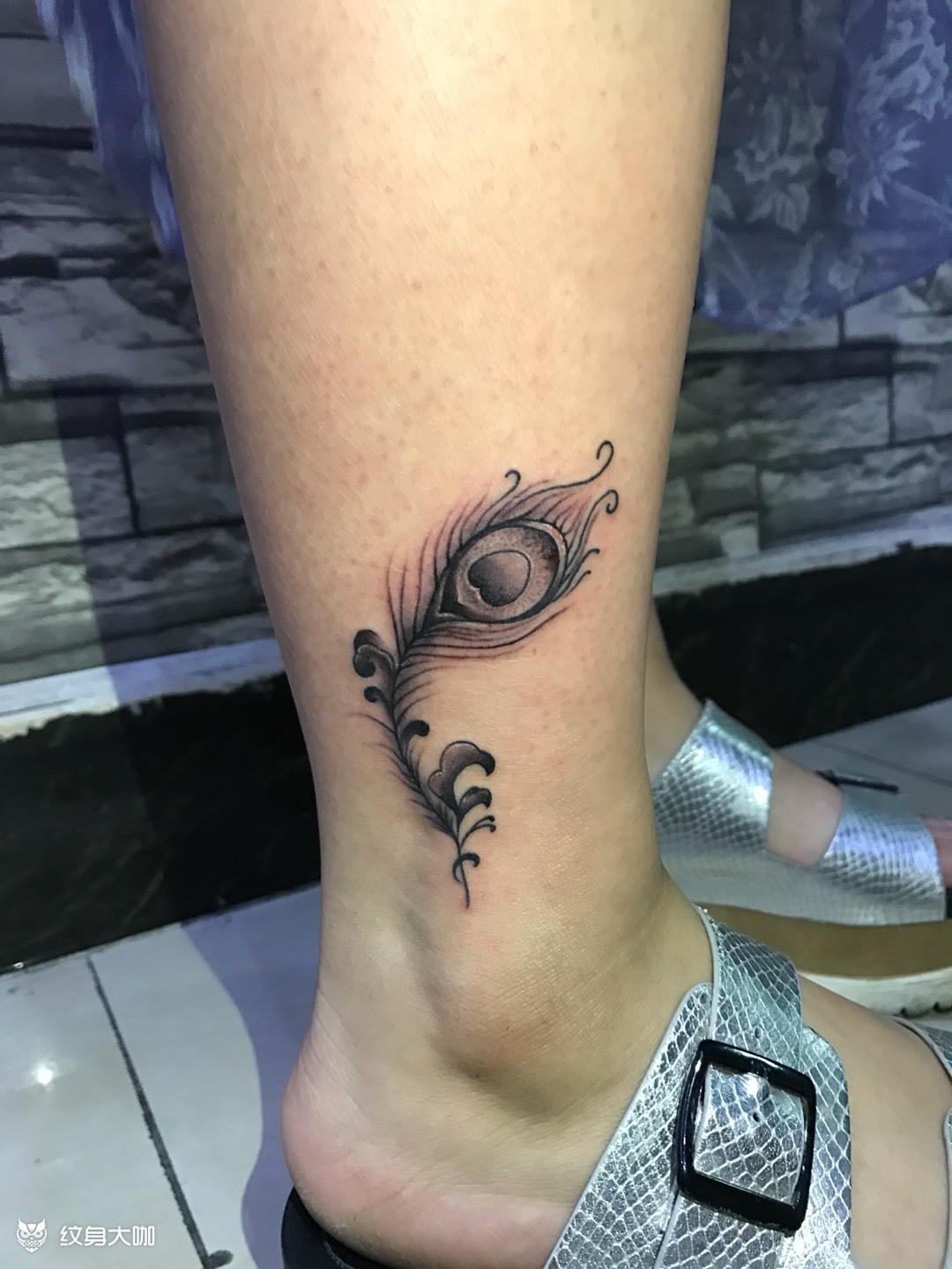 孔雀羽毛_纹身图案手稿图片_杨茹的纹身作品集